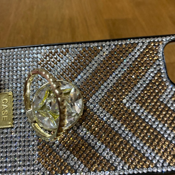 iPhone 11 - 6.1 gold and silver rhinestone case with ring holder - Picture 5 of 6